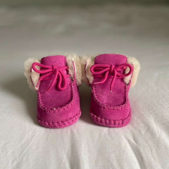 Ugg Baby Pink Furry Boots • 0/1 (0-6m) - Picture 1 of 11